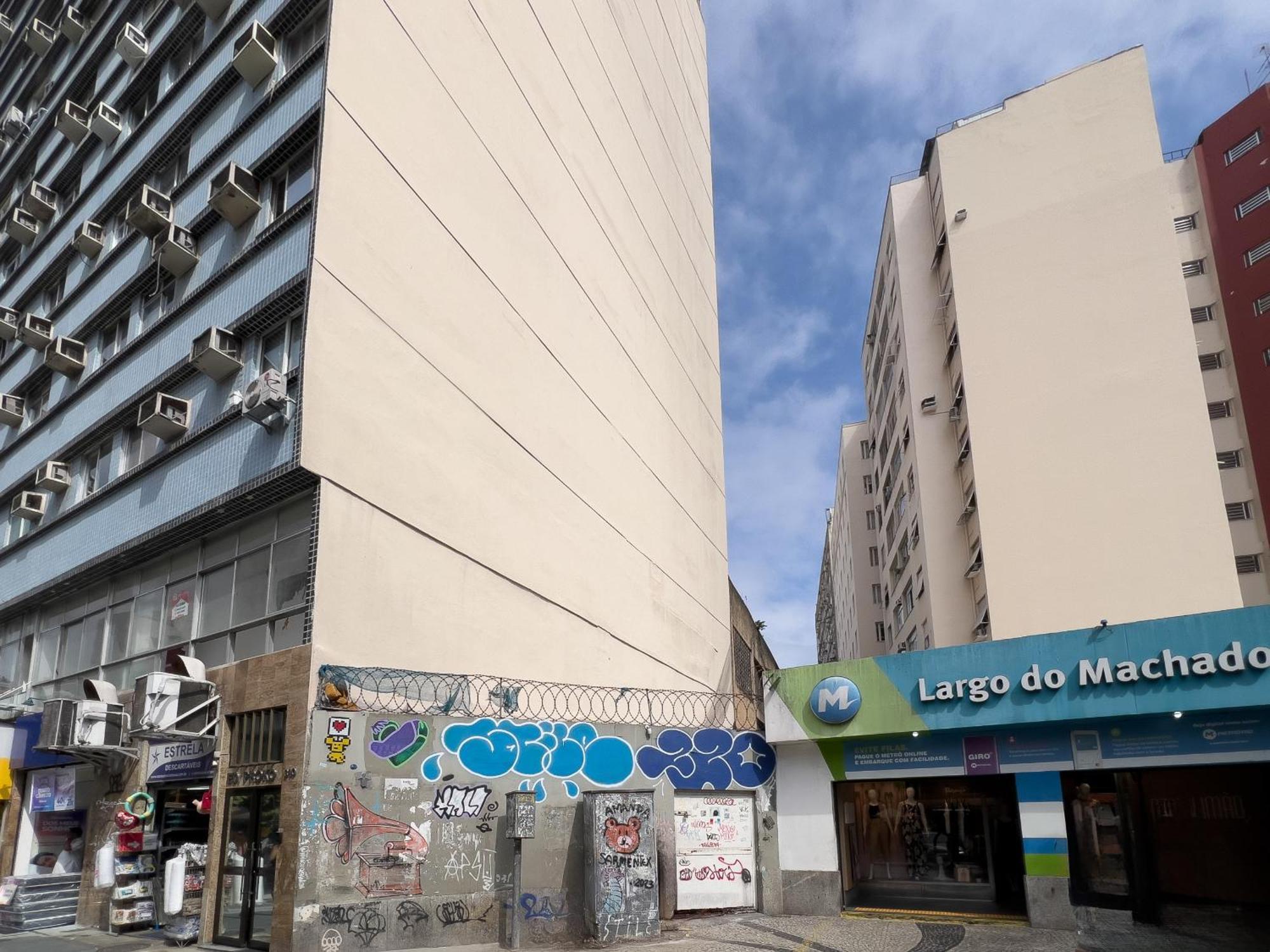 Belo Espaco 2 No Largo Do Machado - Ct404 Z4 * Rio de Janeiro